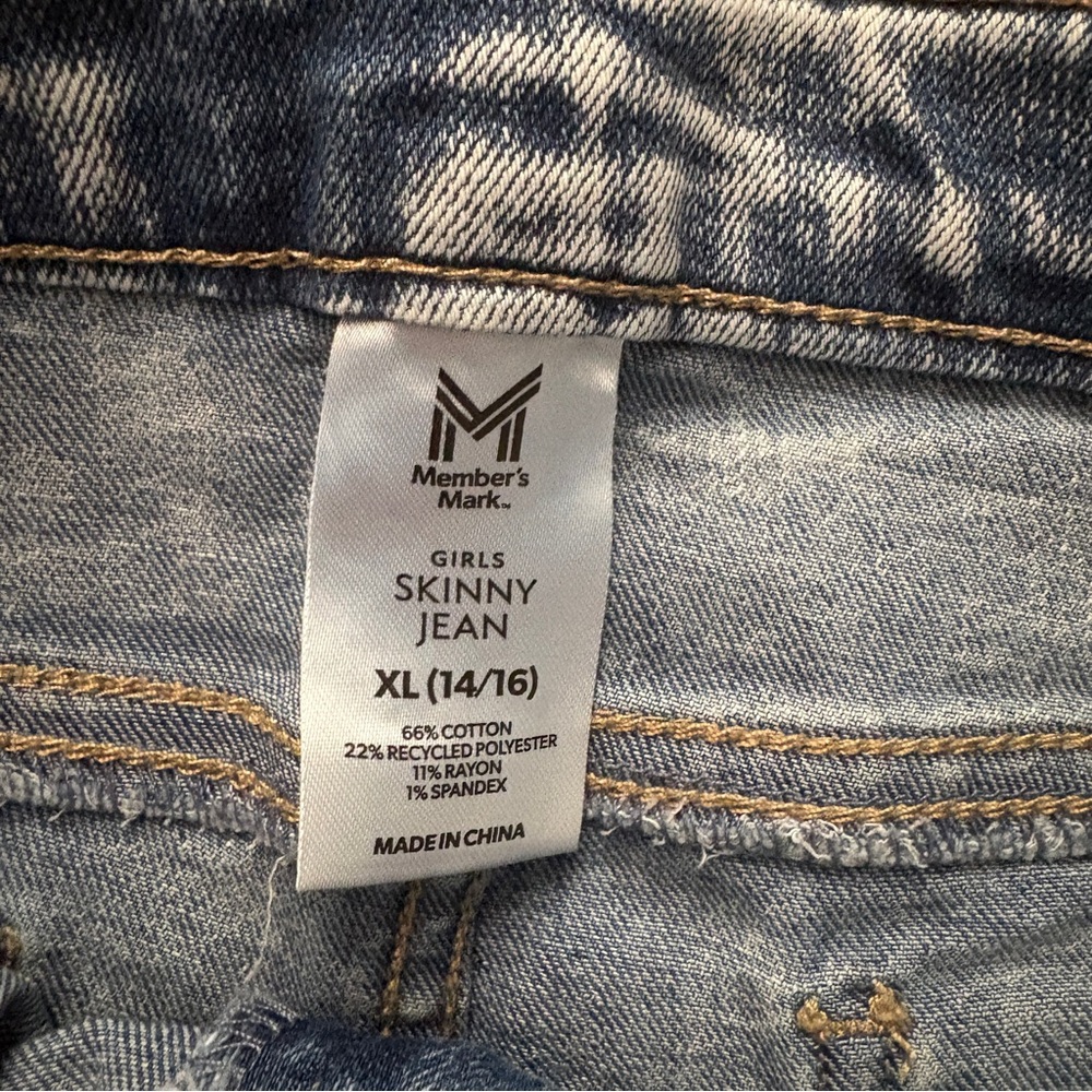 Girls Stylish Light Blue Skinny Jeans - Picture 11 of 12